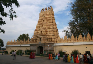 tmpooja-chamundeshwari-temple-info-mysore-mega-